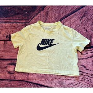 Women's Neon Nike Workout Shirt‎ Size M